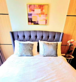 City Center Makati Condo near Ayala Avenue, Smart TV, WiFi